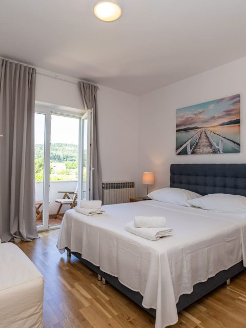 Rooms with shower in Dubrovnik